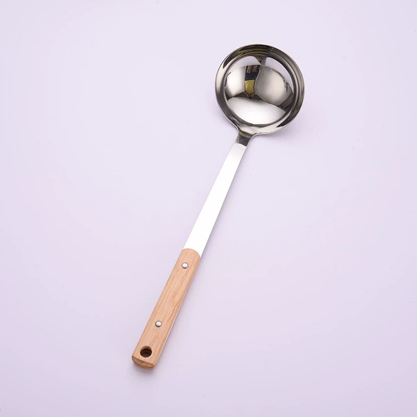 3cm wooden handle spoon 187.5g