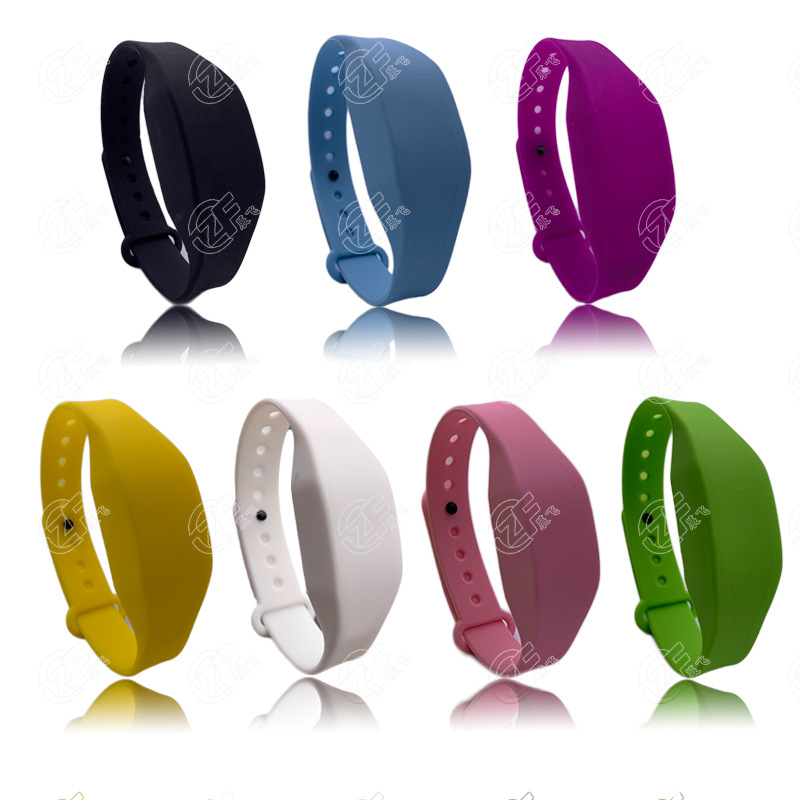 [Hand sanitizer bracelet holder silicone rubber arm band]
