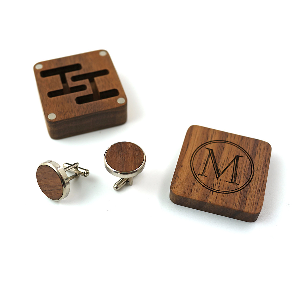 High-grade solid wood box matte magnet suction men's sleeve nail cufflinks storage packaging box custom name letter gift