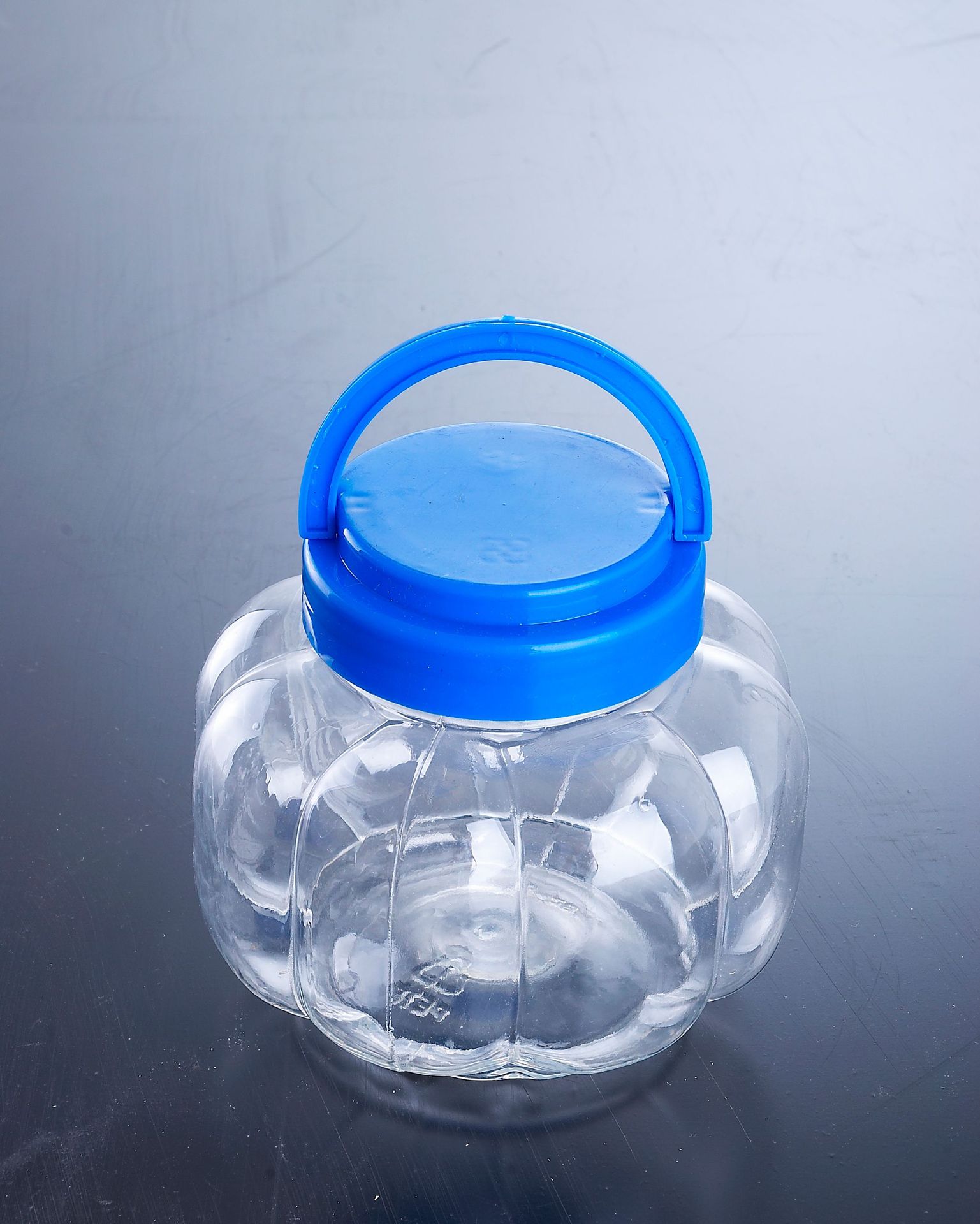 供应南瓜型糖果包装罐,文具包装瓶圣诞节异性装饰瓶