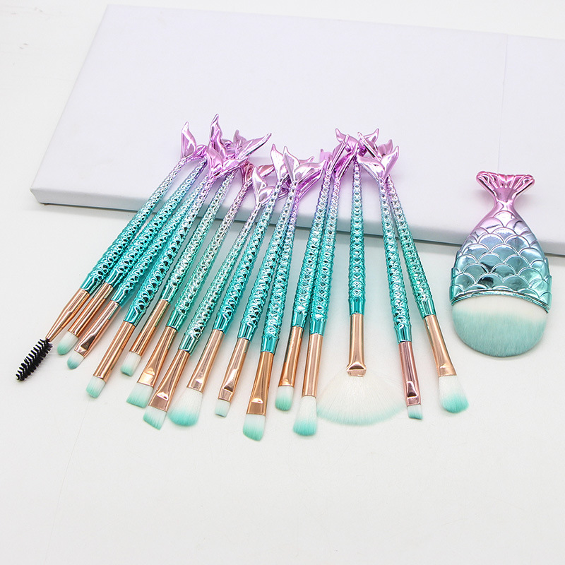 Fashion Animal Synthetic Fibre Colorful Mermaid Makeup Brushes display picture 3