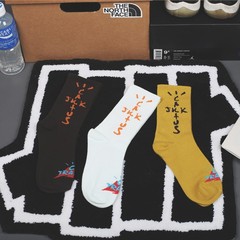 Travis Scott's same TS album peripheral three-color European and American cotton socks sports high street socks for men and women are the same trend