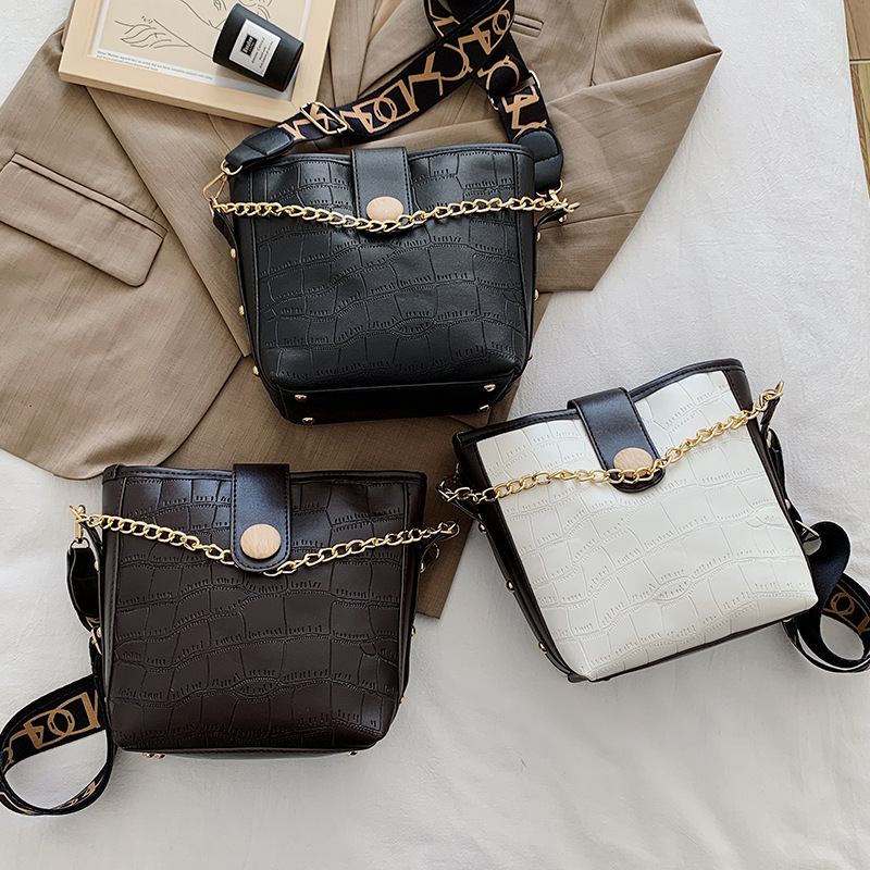 wholesale customized Crocodile print Female bag 2020 Europe and America new pattern Fashion Network Versatile One shoulder bucket Bag