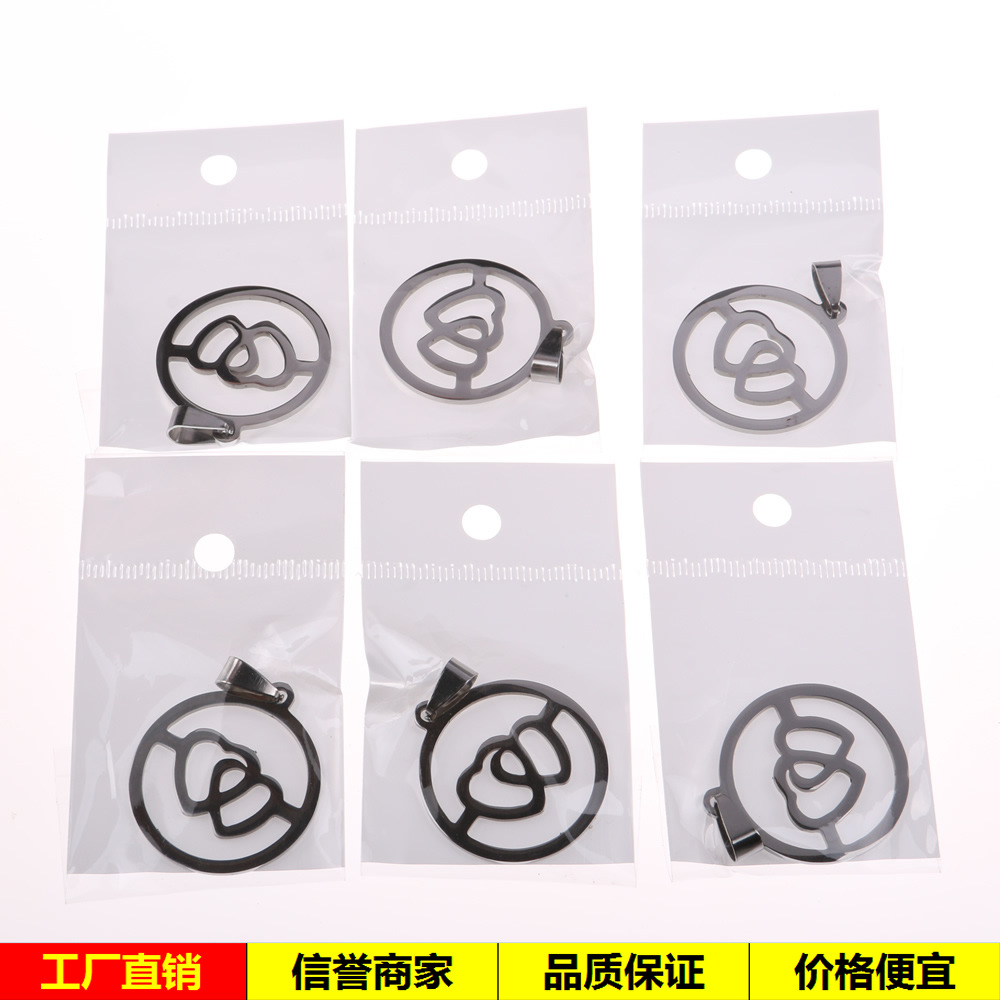 fashionable pendant stainless steel heart shaped