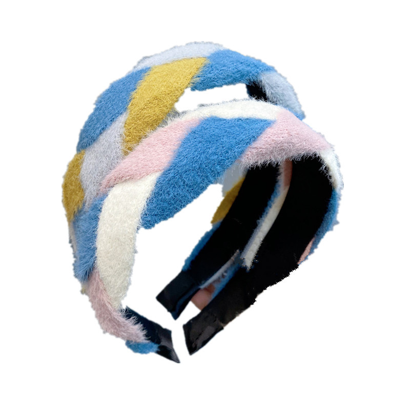 Woolen Knitted Twist Braided Headband display picture 2