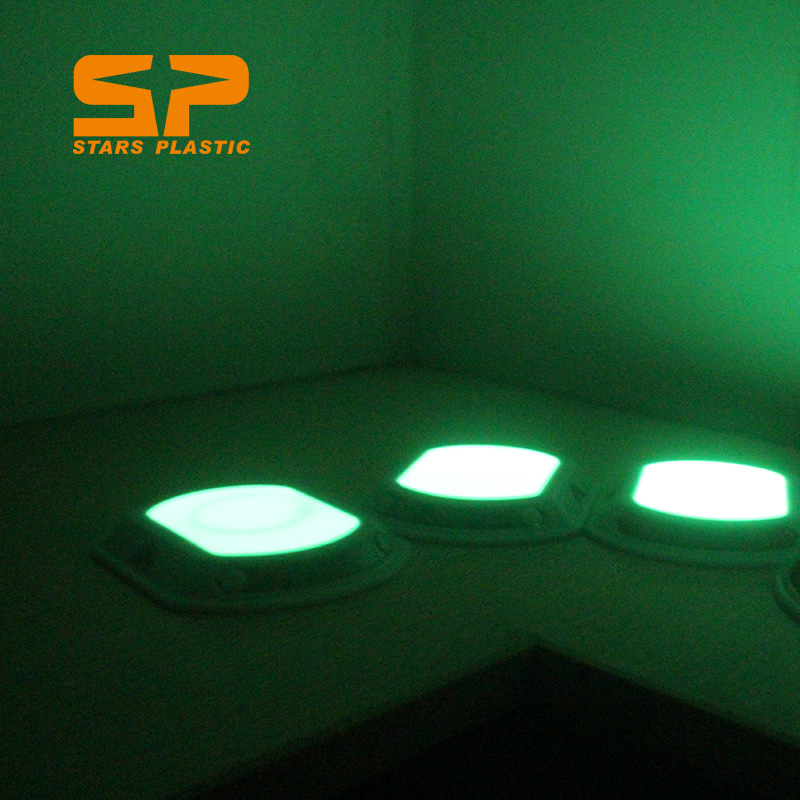 ҹ����� ӫ����� ·��͹��·�� ���Ͼ�ʾ����