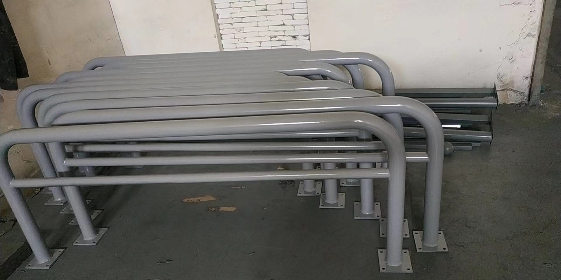 直径89*长1500mm 定购护栏 喷绘烤漆 可按要求制定规格 挡车杆