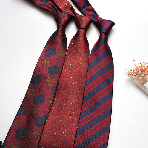 Shengzhou factory directly supplies men's trendy 8cm business formal casual work striped red hand-tied tie