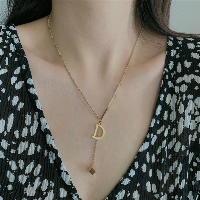 14k Gold Color No Fade Simple Letter D Tassel Pendant Clavicle Chain Necklace For Women display picture 3