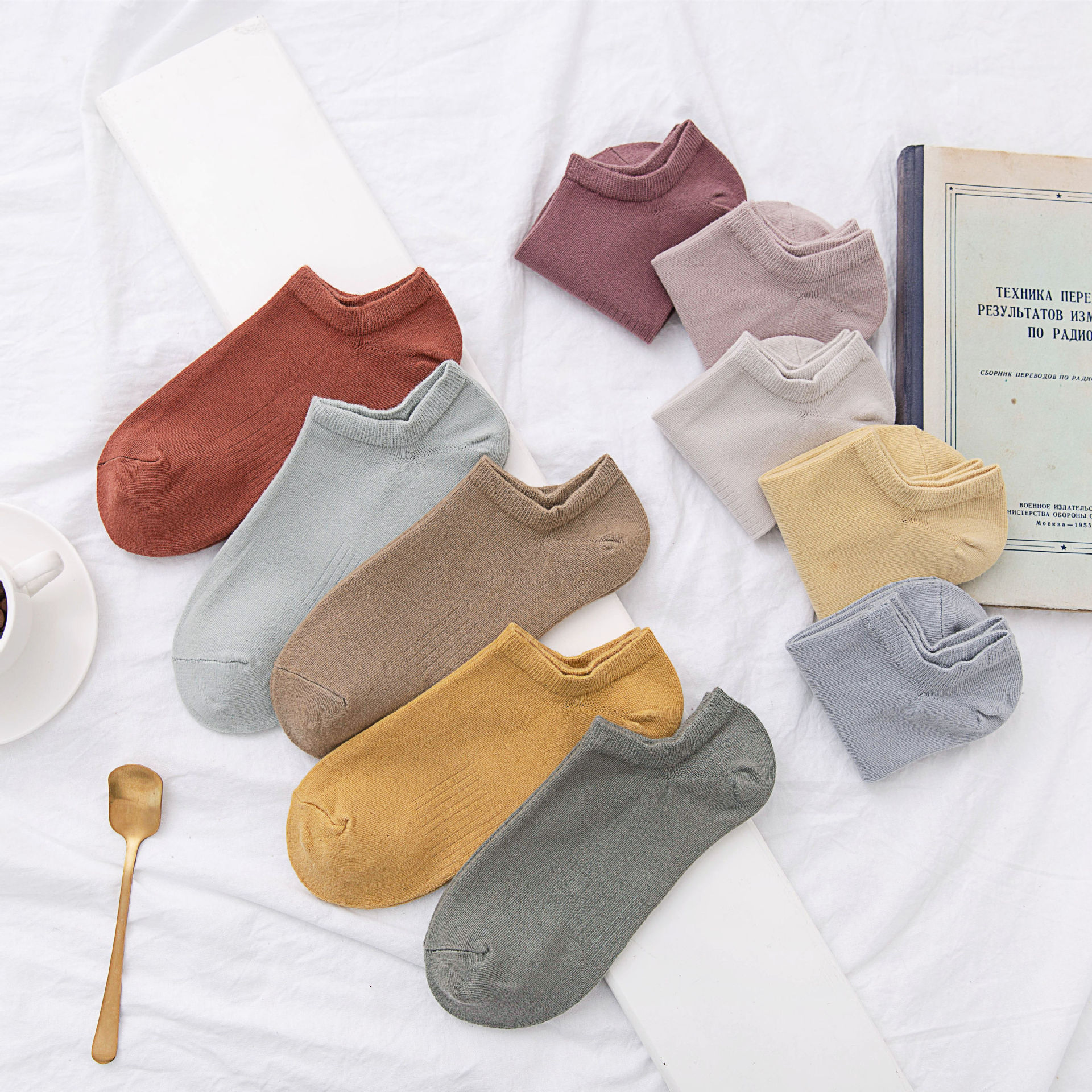 春夏热销新品糖果色纯棉女士纯色浅口船袜百搭透气袜子女批发