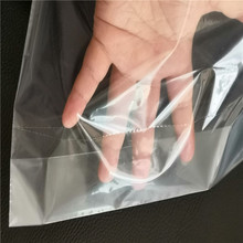 ����͸��pe���L�����w���ӎ���˺��pe�۵���ճ�z����ɫ���а��b