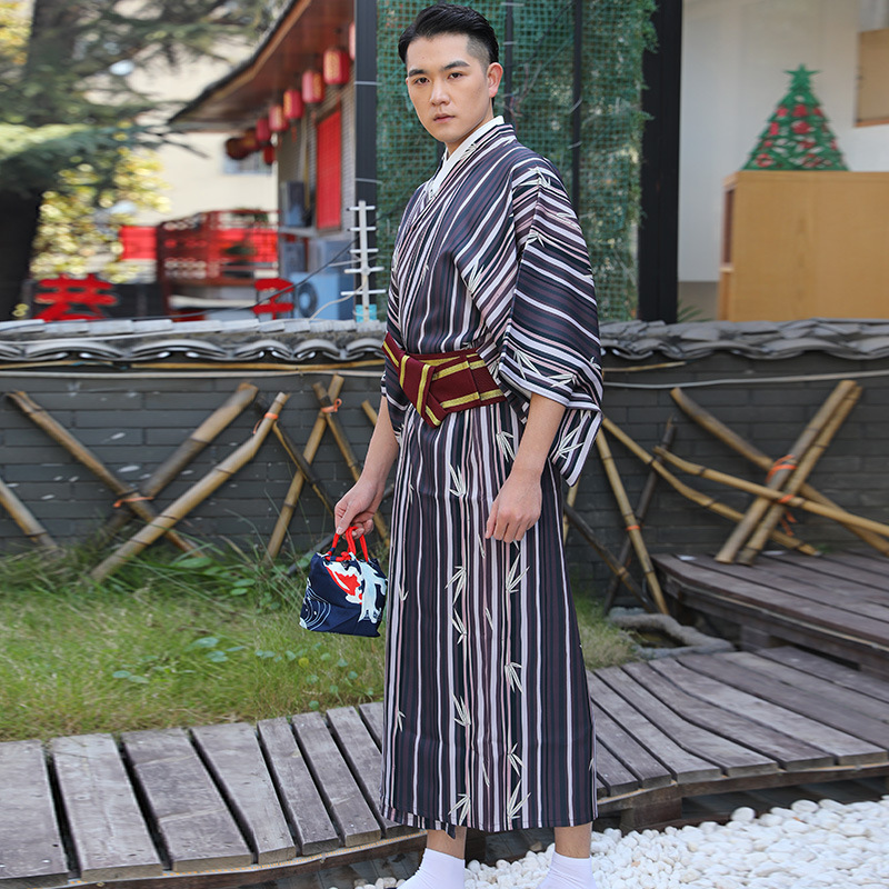 2020 autumn and winter Japanese kimono men's traditional formal kimono suit Samurai suit 2020 autumn and winter Japanese kimono men's traditional formal kimono suit Samurai suit