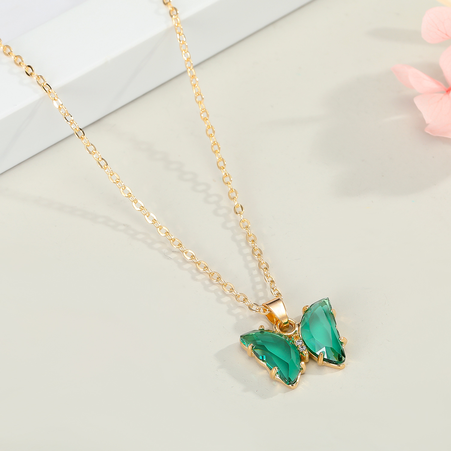 Korea exquisite crystal butterfly pendant necklace clavicle chain for women jewelry