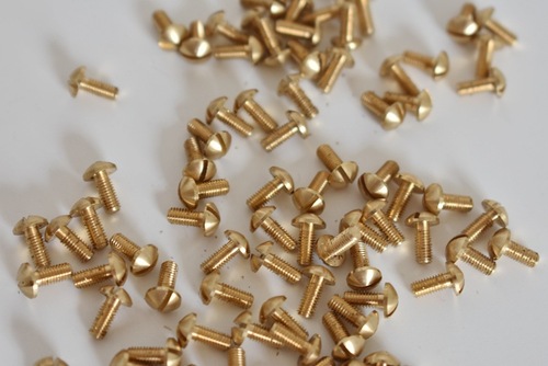 Accessories for musical instruments, Saxophone accessories, small copper screws for protective guards, repair accessories, factory direct sales