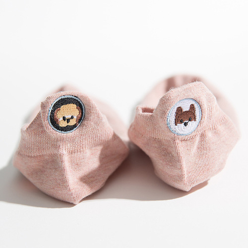 Spring new embroidered heel dog boat socks, left and right foot personalized women's socks, trendy candy-colored Japanese socks