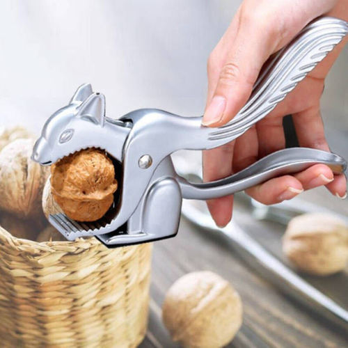 Nutcracker squirrel-shaped multi-purpose nut clip pecan hazelnut walnut pliers walnut tool sheller