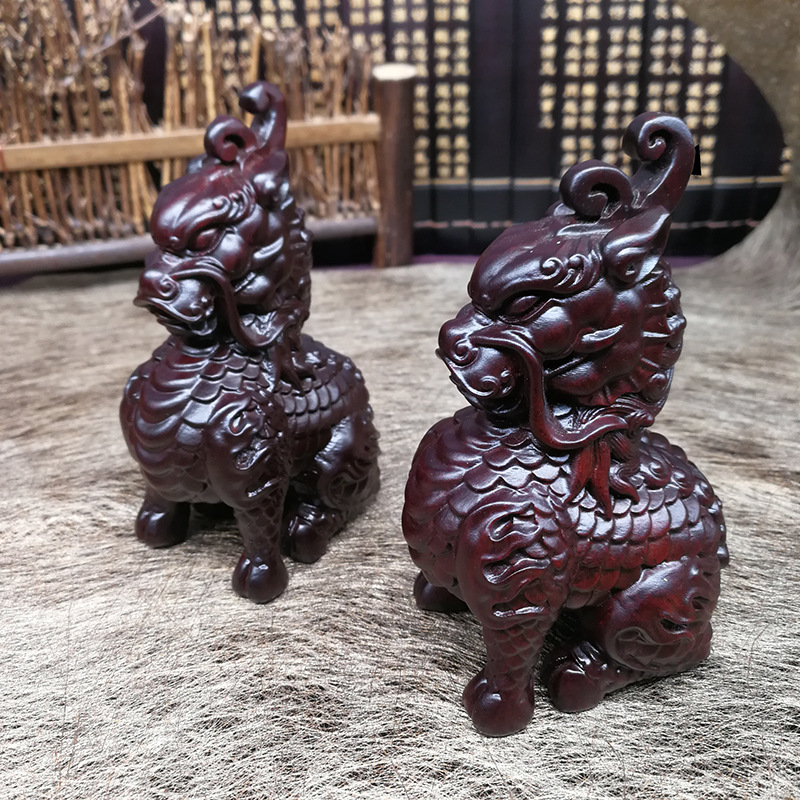 Ebony unicorn Decoration a pair Wealth unicorn Lucky Hannaford SongZi Office a living room ornament