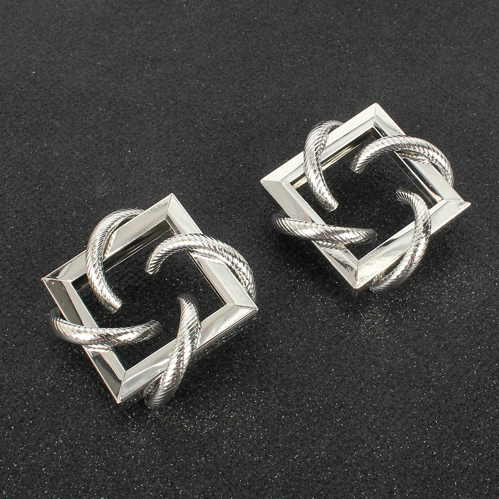 Geometric Metal Earrings Fashion Simple Earrings Wholesale Nihaojewelry display picture 4