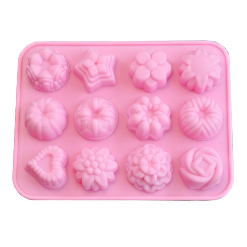 12-piece flower silicone cake mold with lid, white jelly ice cube ice cream mold, chocolate mold, pudding jelly mold