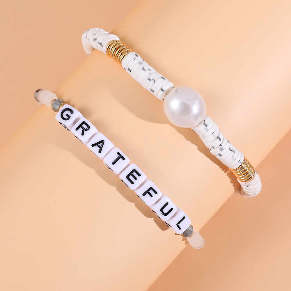 Hot Selling Handmade Ethnic Letter Crystal Bead Bracelet Wholesale display picture 1