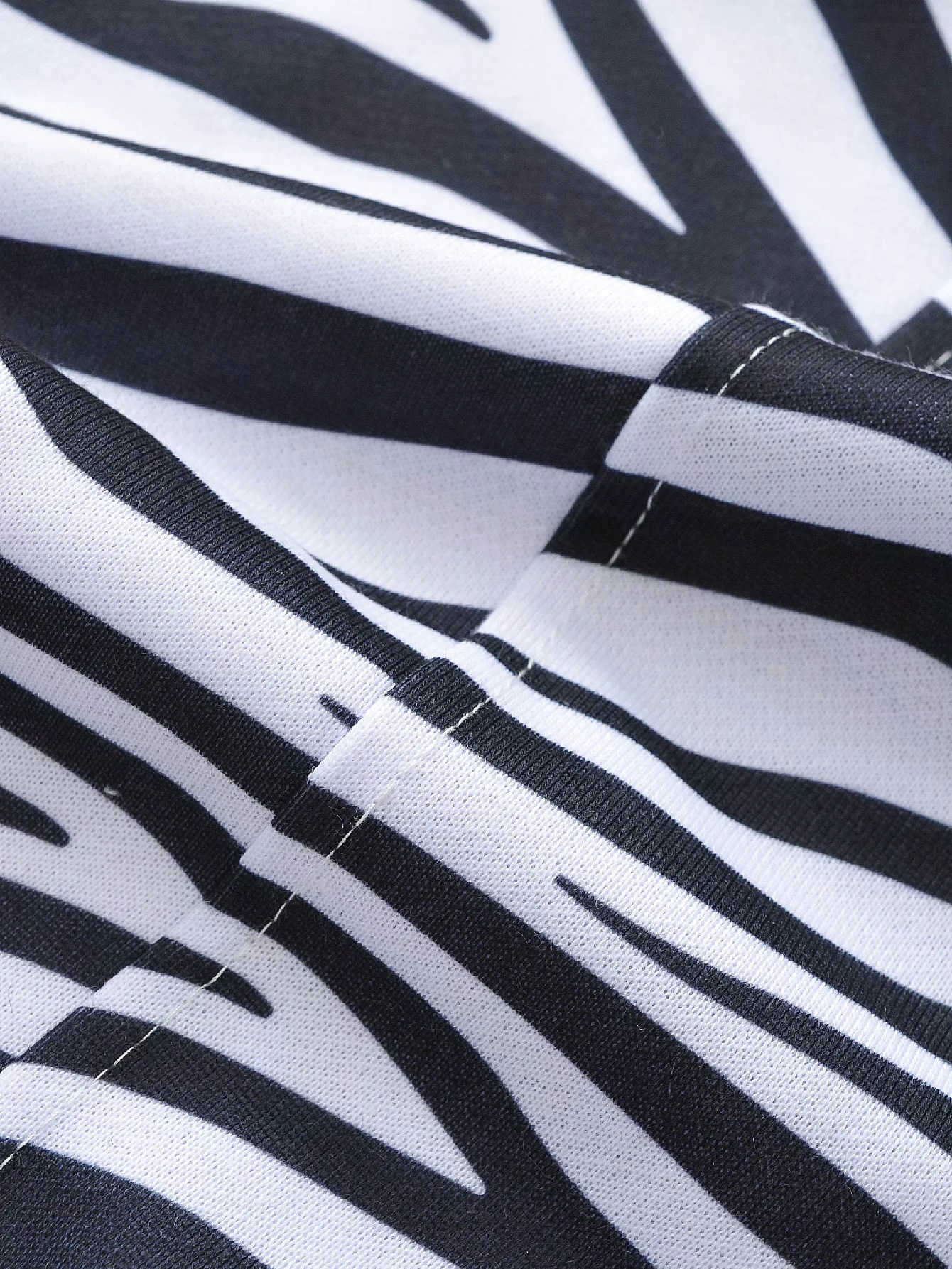 Zebra pattern drawstring lace-up trousers NSAC19399