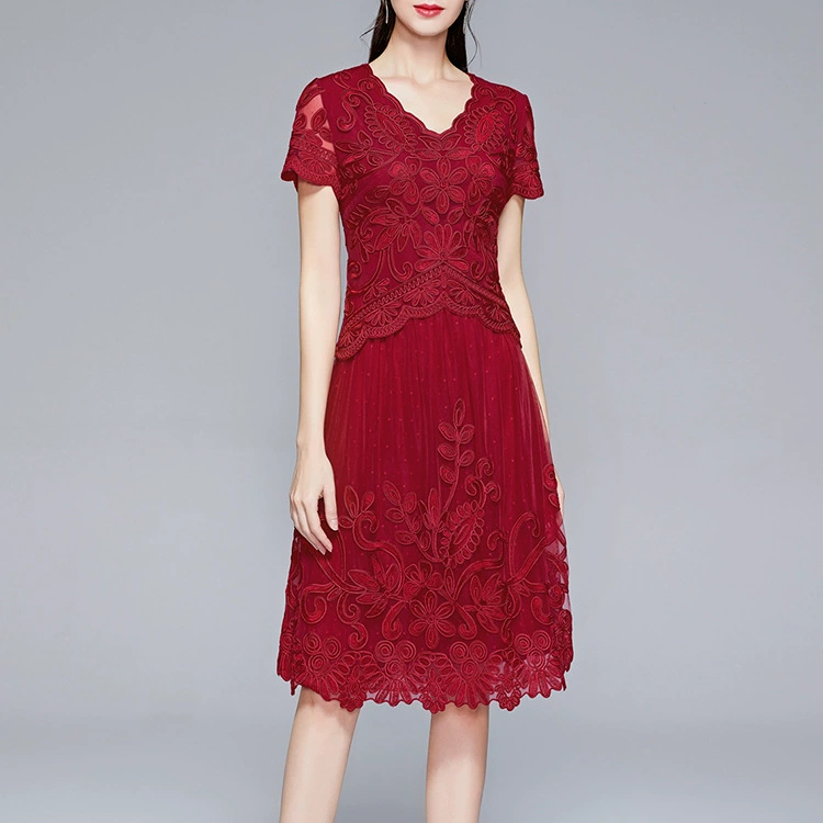 Шэньчжэнь небольшой свадьбы Счастливая Мать-в-законе Мать платье юбка лето живот среднего возраста платье поколение волос