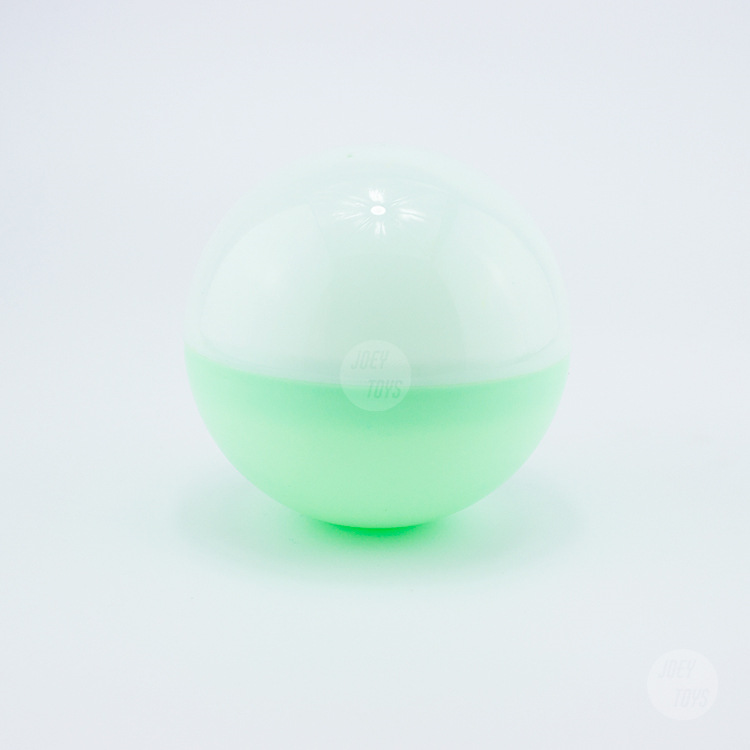 马卡龙彩色扭蛋壳