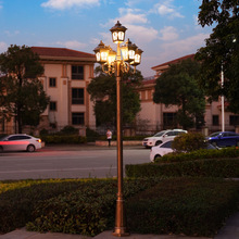 �����ˮ�e�����@��ƺ������·��V�����^LEDһ�w��̫���ͥԺ��