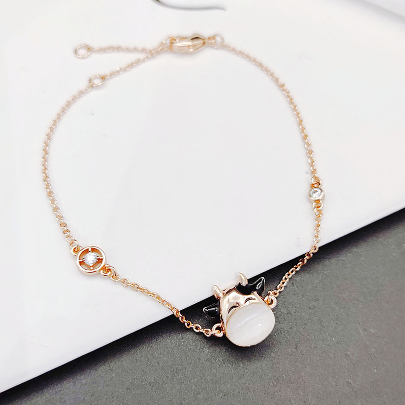 ʱ�м�Լ������Ƹб�����è��ʯ��Фţ����Ů���Ծ�����Ů������