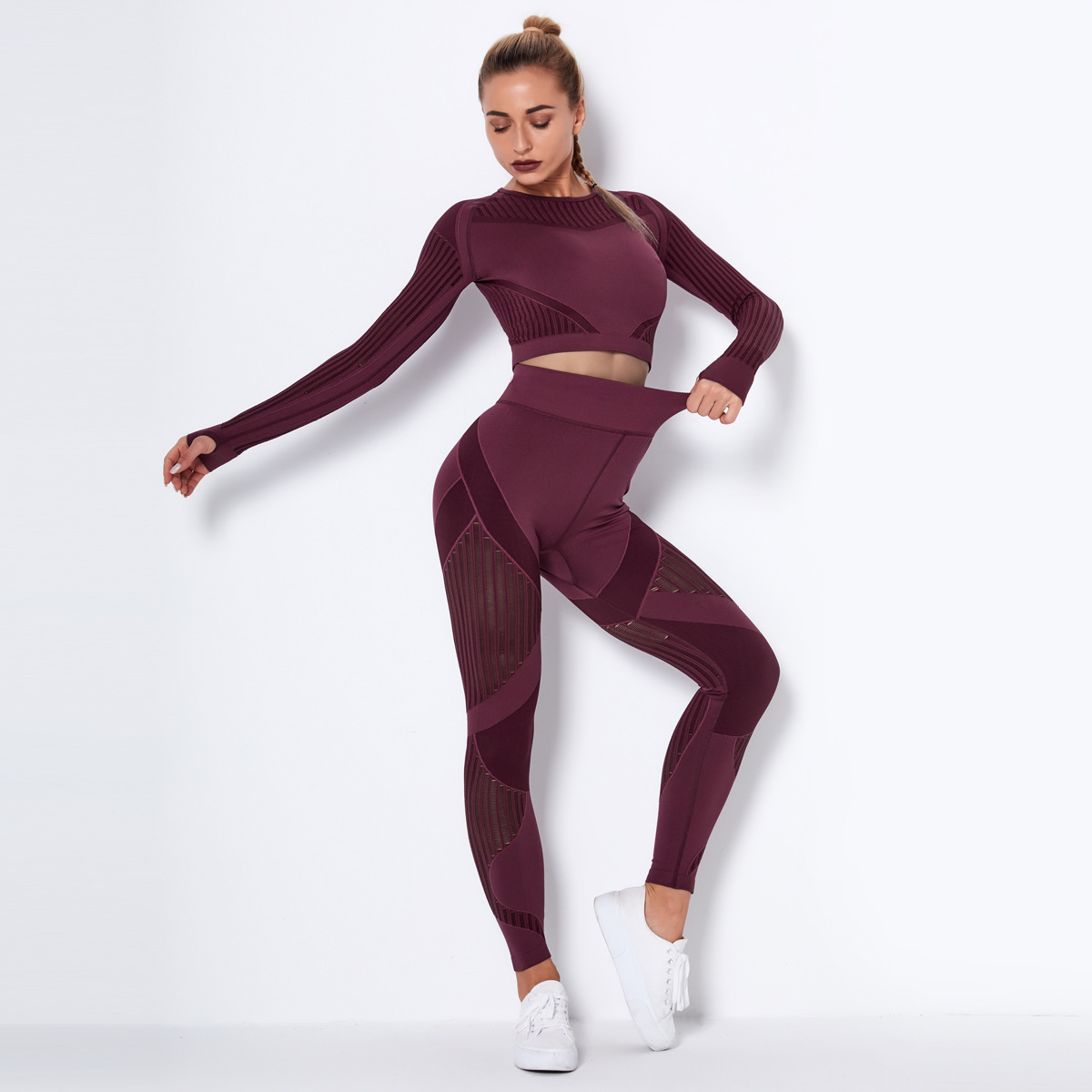 Seamless Mesh Quick-Drying Long Sleeve Striped Yoga Suit NSNS10714