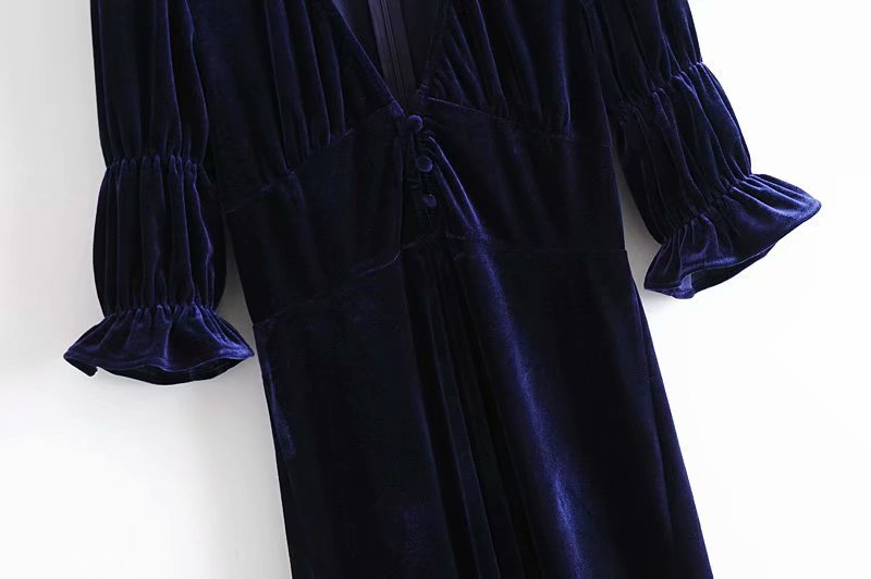 V-neck slim velvet five-point sleeve long dress  NSAM6500