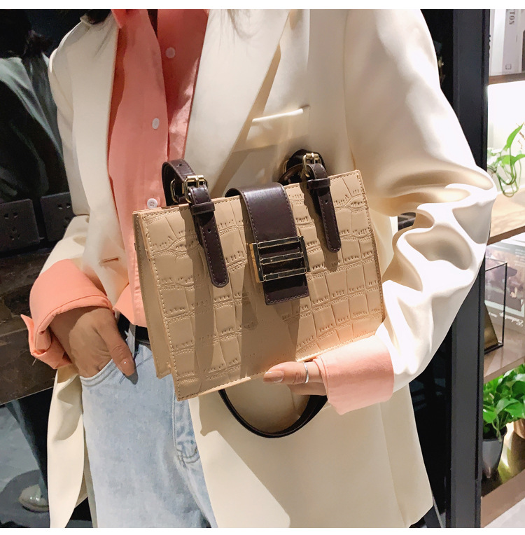 Fashion One-shoulder Armpit Bag display picture 9