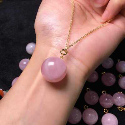 马达加斯加粉晶吊坠 转运珠吊坠 粉晶圆珠项链 天然水晶粉红魅力