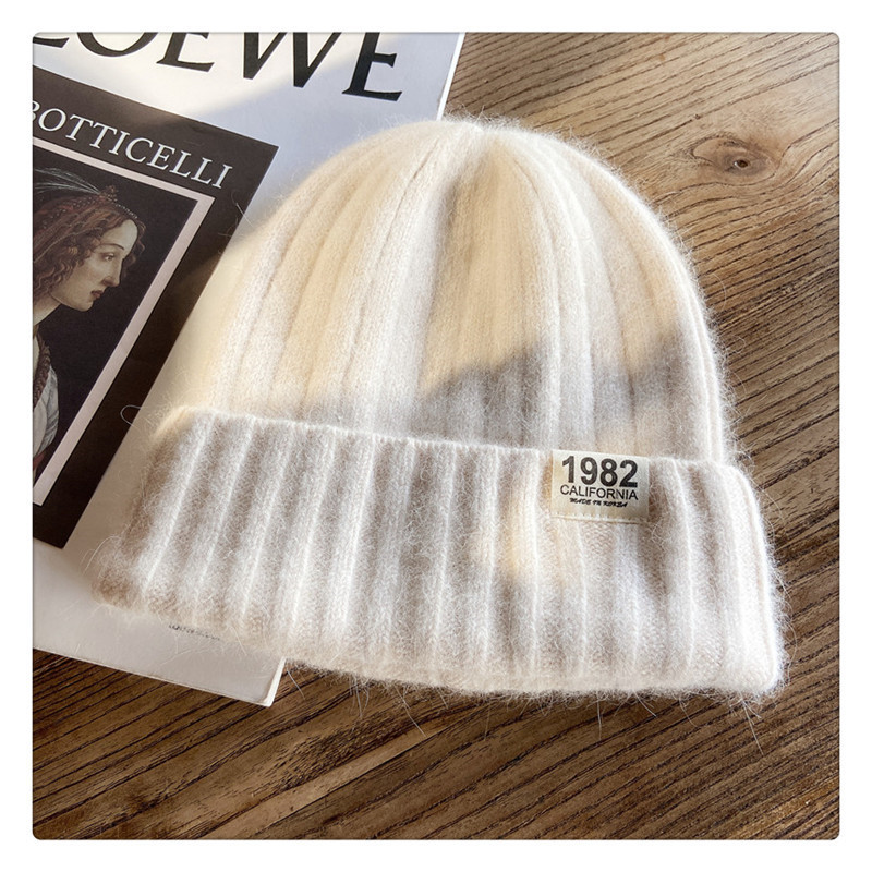 贴布兔毛针织帽09