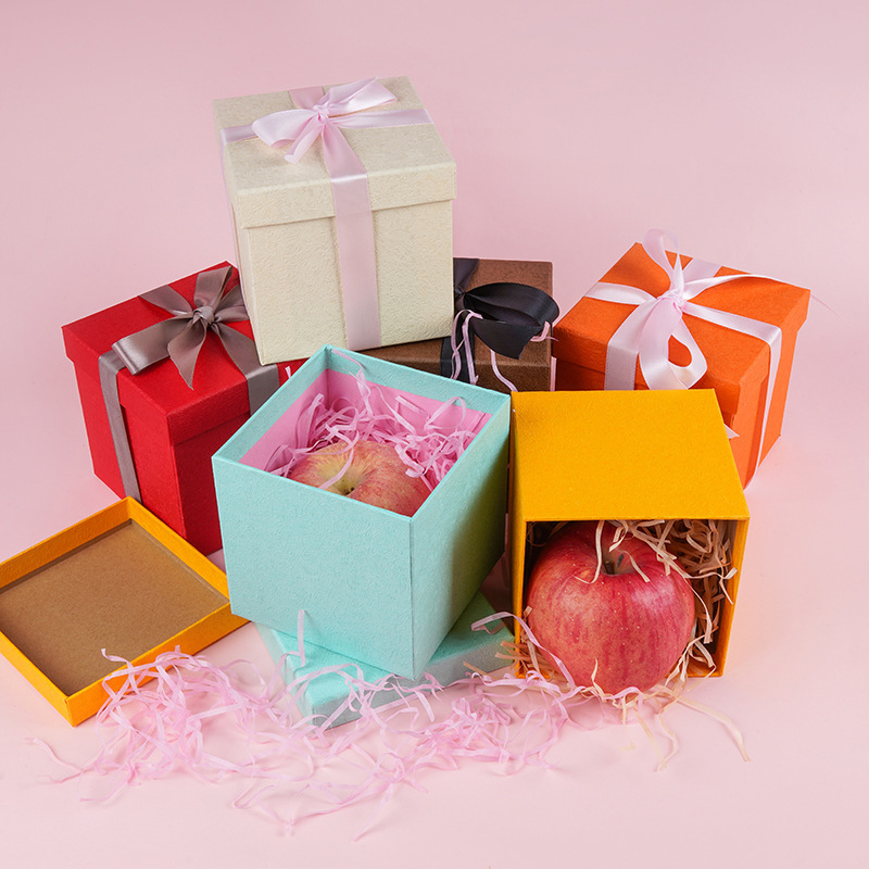 12777315349_2058998205