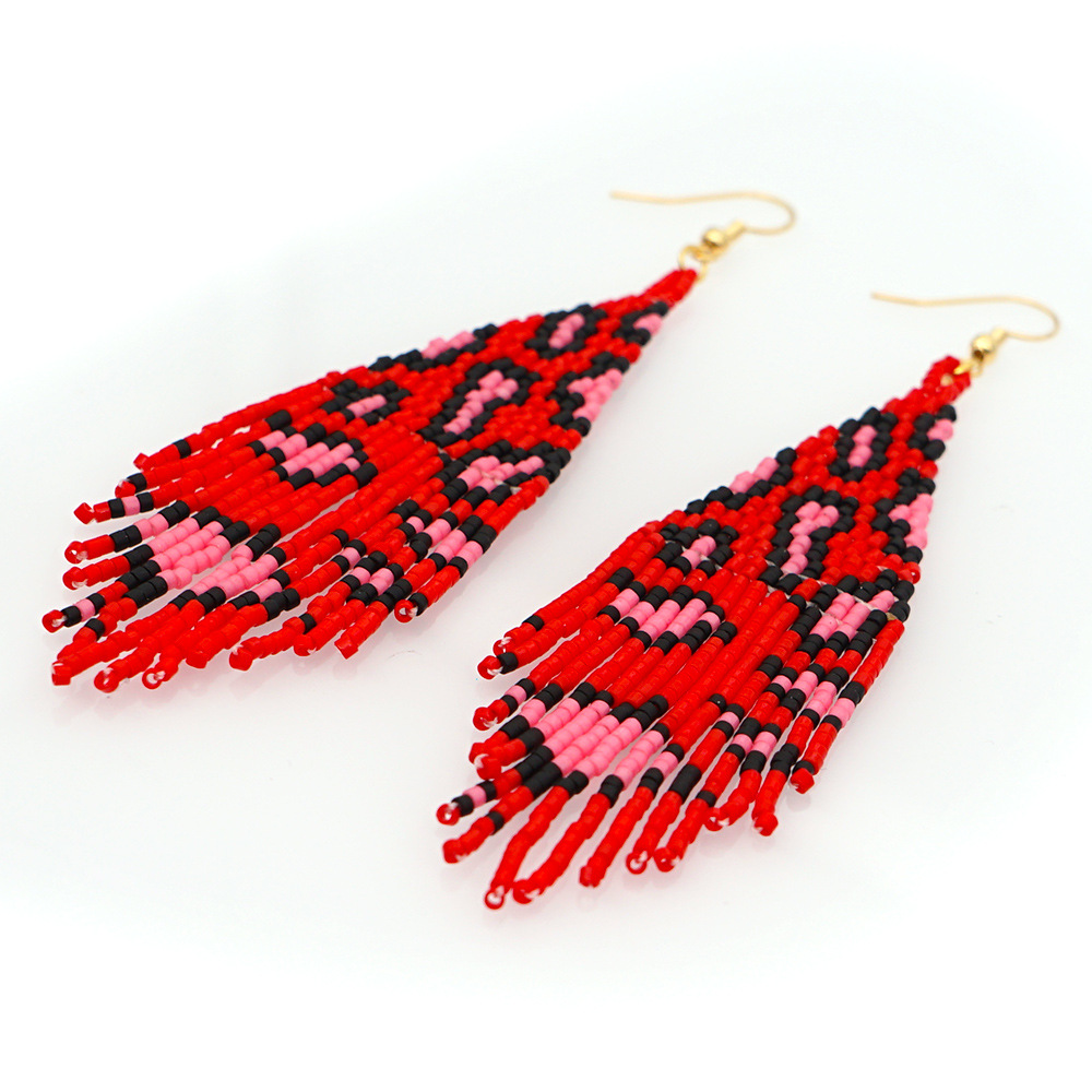 Hot Fashion Rice Beads Woven Leopard Fringe Earrings Wholesale Nihaojewelry display picture 3