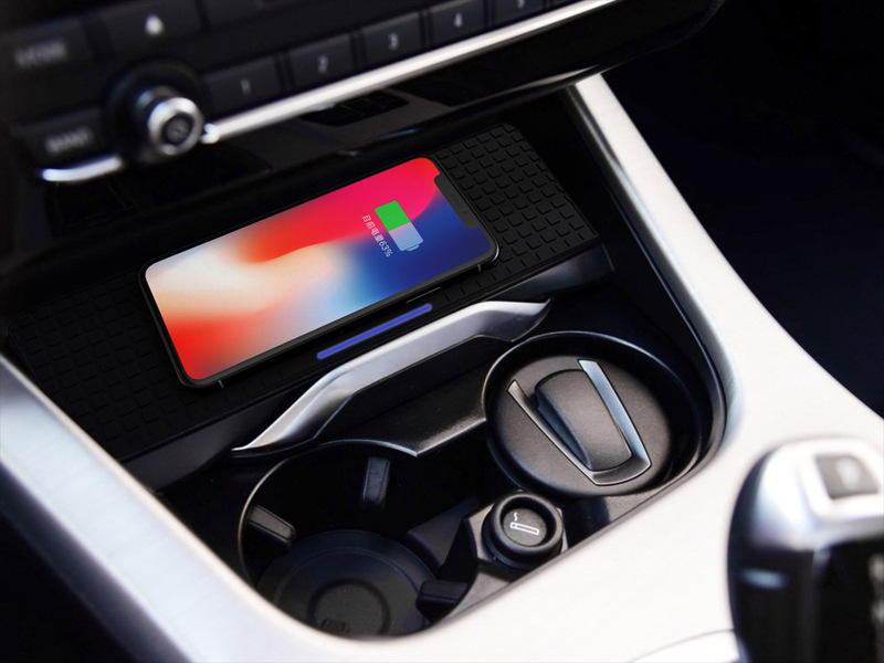 Car wireless charger for BMW BMW x3 / x4 2014-2017 Car wireless charger for BMW BMW x3 / x4 2014-2017