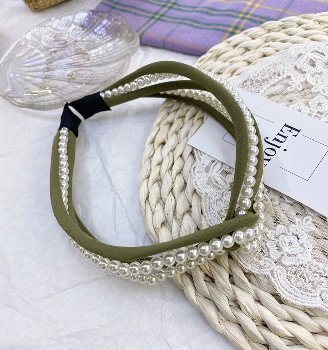 Multiple Pearl Hair Bands South Korea Hair Out Sweet Headband Wholesale Nihaojewelry display picture 2