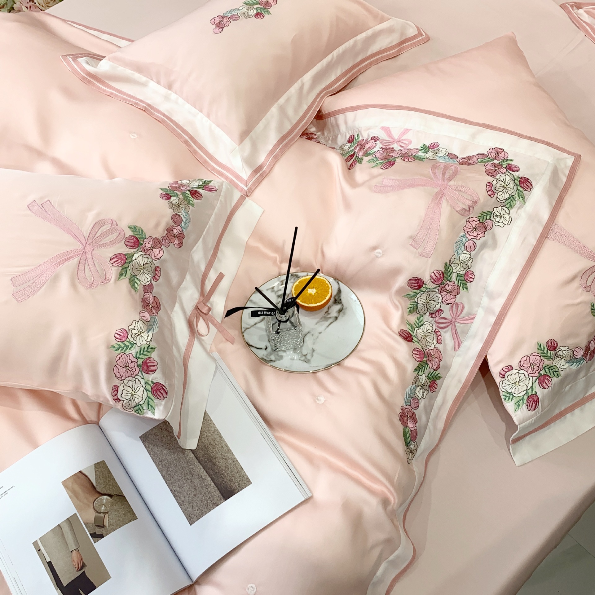 A9EC18DB-2A46-47EF-84D4-D43CC5