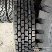 12R22.5汽车轮胎真空胎半挂车货车轮胎麻将块花纹加深重载12r22.5