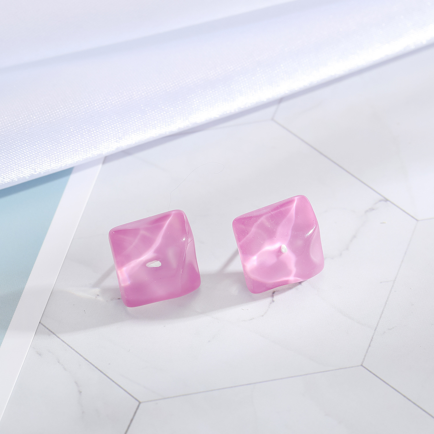 New Minimalist 925 Silver Needle Stud Wave Transparent Candy Square Resin Earrings display picture 7