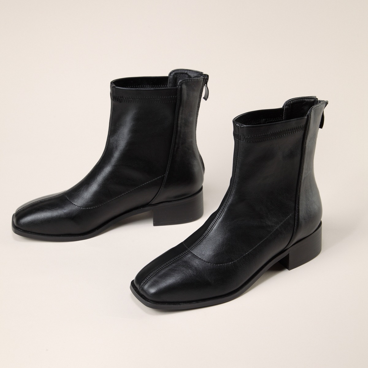 2021时尚短靴实体店网店批发分销舒适跑量平底黑色PU皮靴定制加工