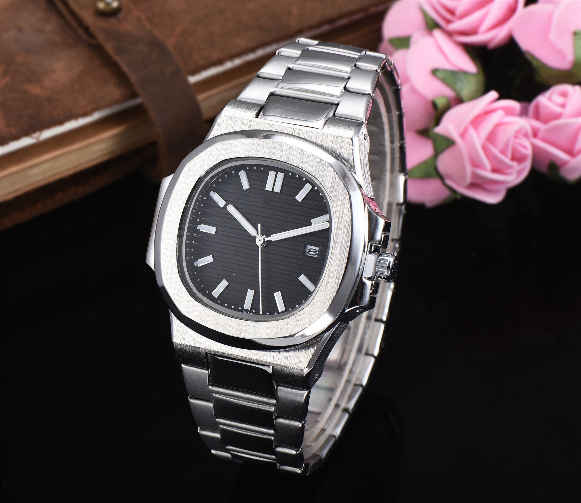 Quartz Watch Silver Black