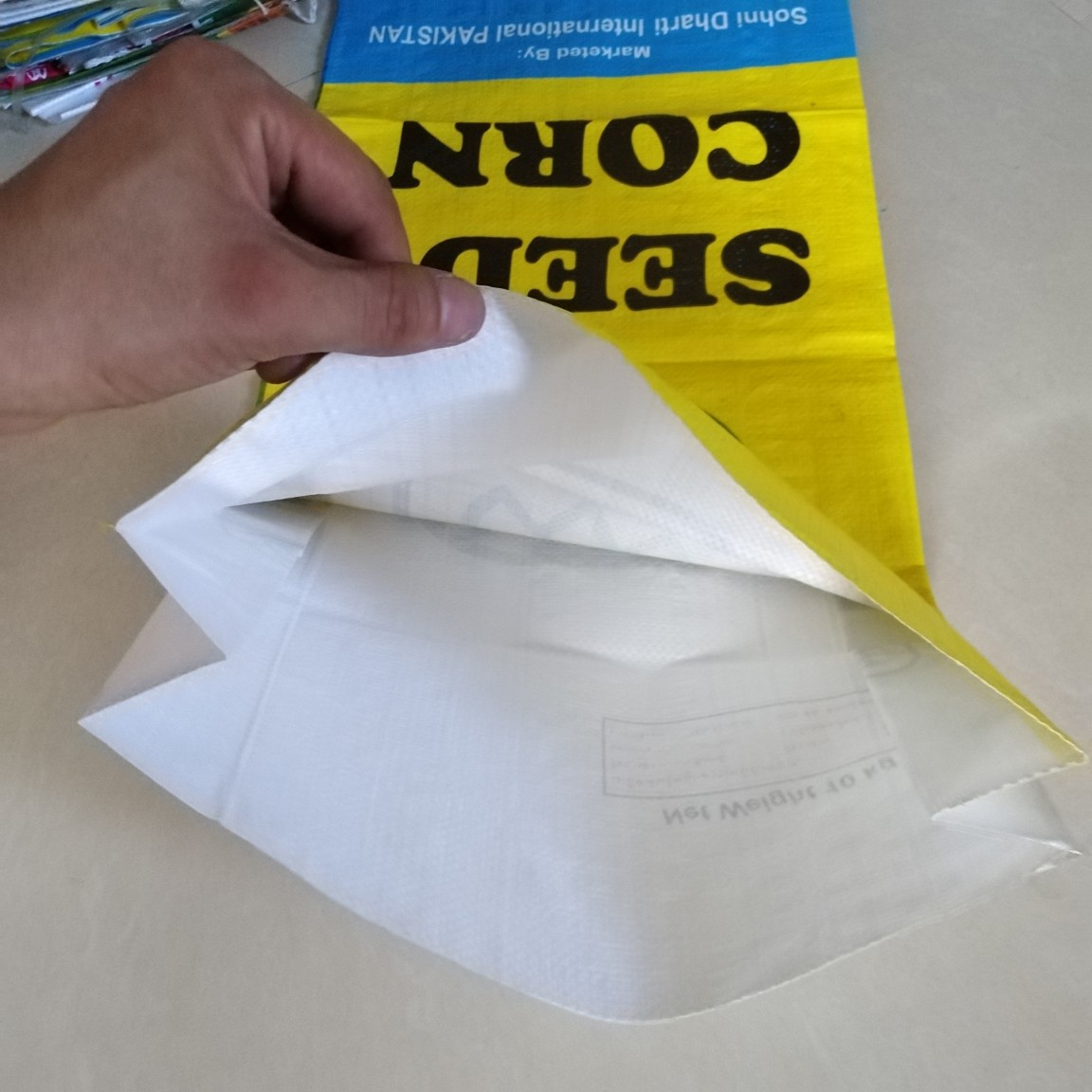 出口安哥拉袋子 PP编织袋 石灰粉袋 腻子粉袋 粘胶泥包装袋