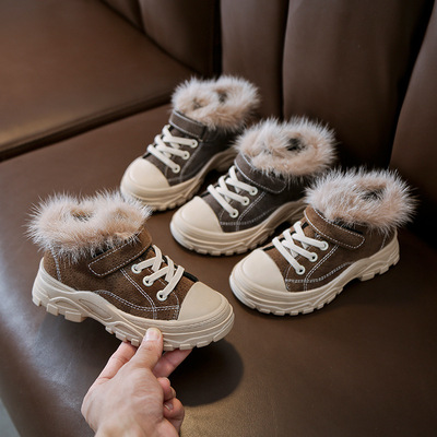 儿童2020童鞋秋冬款真皮马丁靴加绒保暖男童雪地靴女孩棉鞋子代发