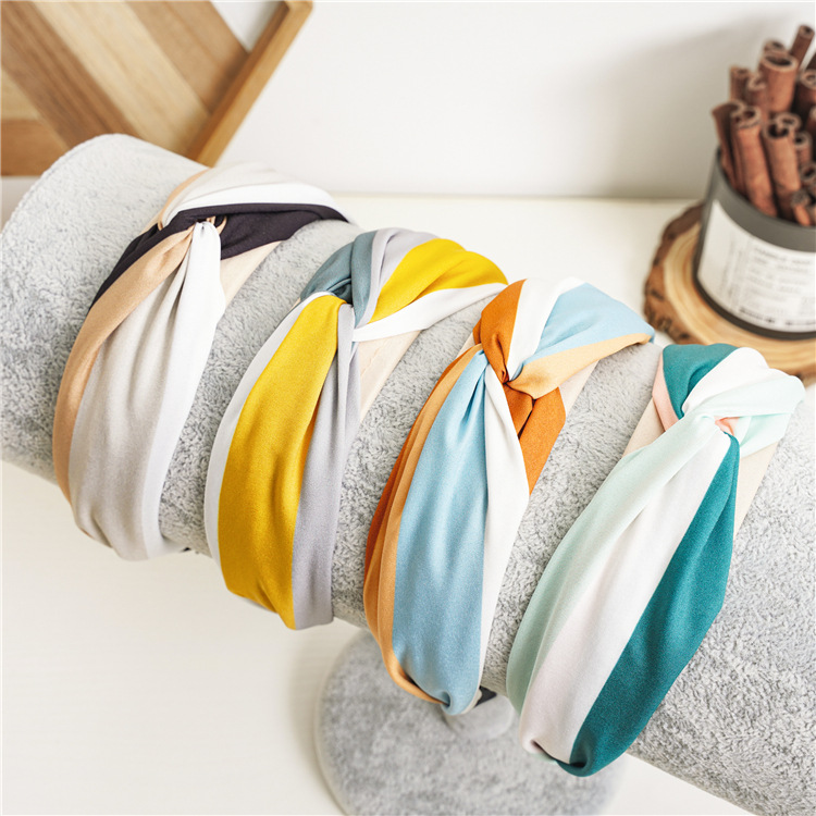 Elegant Simple Style Color Block Cloth Printing Hair Band display picture 1