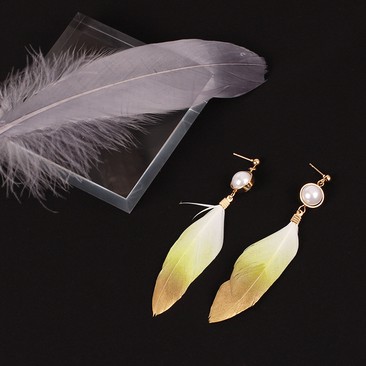 4g Weight Earrings Classification Wedding, Travel, Birthday, Festival Occasion Women'S Gender INS Style Style White, Purple, Red, Green, Yellow, Black Color Fashion Autumn And Winter Tassel Feather Pearl Earrings 7