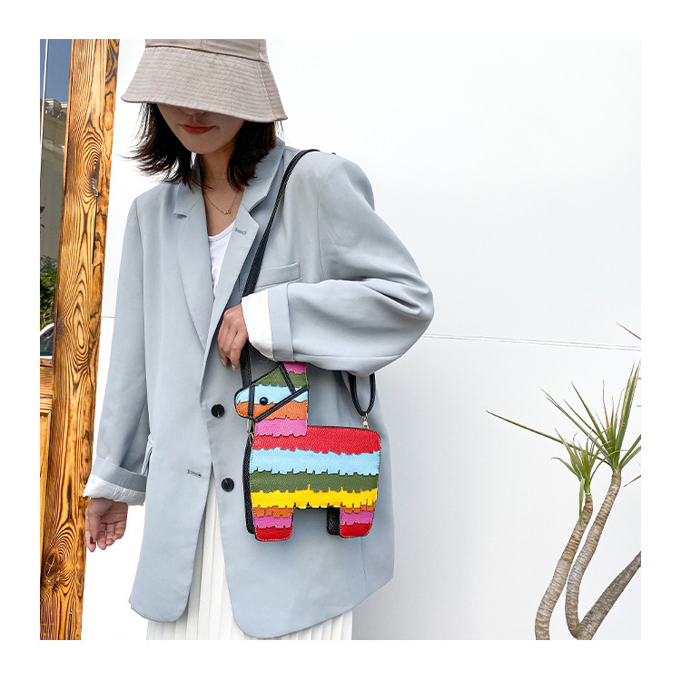 Hot Selling Fashion New Creative Hit Color Cute Cartoon Rainbow Color Stitching Pu Pony Crossbody Bag Shoulder Bag Nihaojewelry Wholesale display picture 51