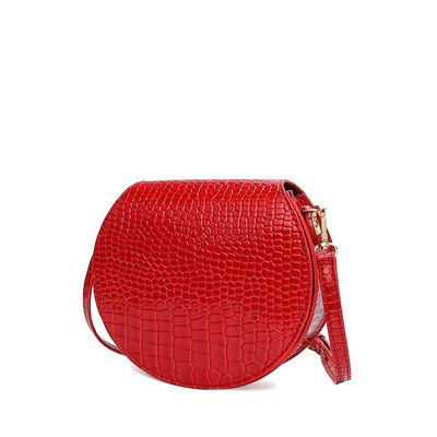 新款2020ins潮流時尚斜挎單肩斜跨包鳄魚紋手提包小豬包女包 bags