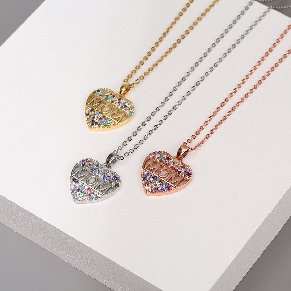 Fashion Heart-shape Copper Inlaid Zircon Necklace Wholesale display picture 2